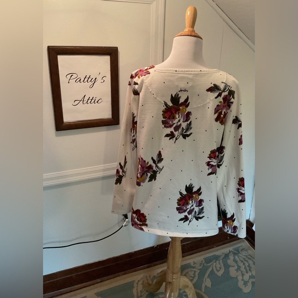 Beautiful Floral Top by Joules - Picture 2 of 5